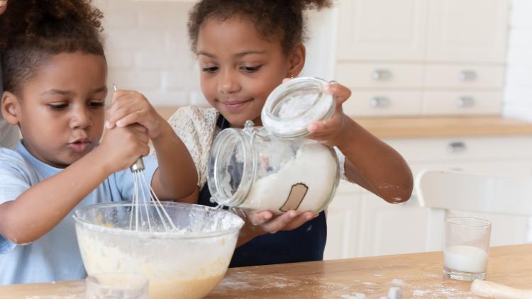 Cooking children