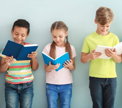 Children reading books